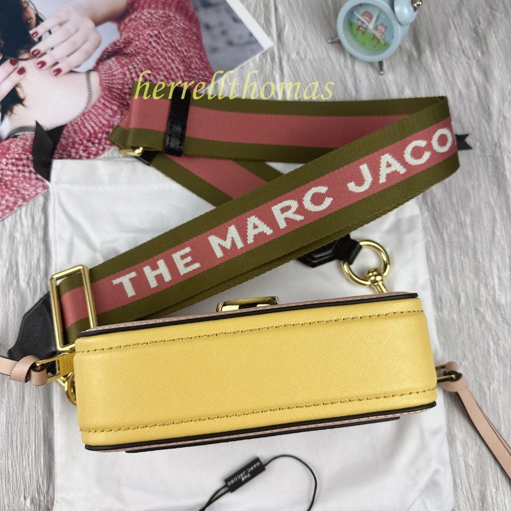 NWOT MARC JACOBS the snapshot shoulder bag - Picture 3 of 11